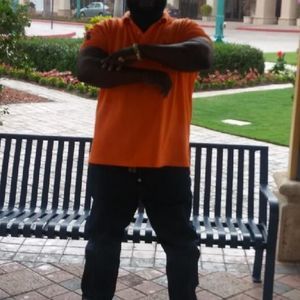 Meet your Posher, Eltonio